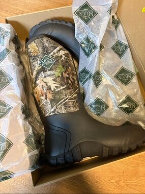 The Original Muck Boot Company Men's Camo/Black FieldBreaker Mid-Height Boot